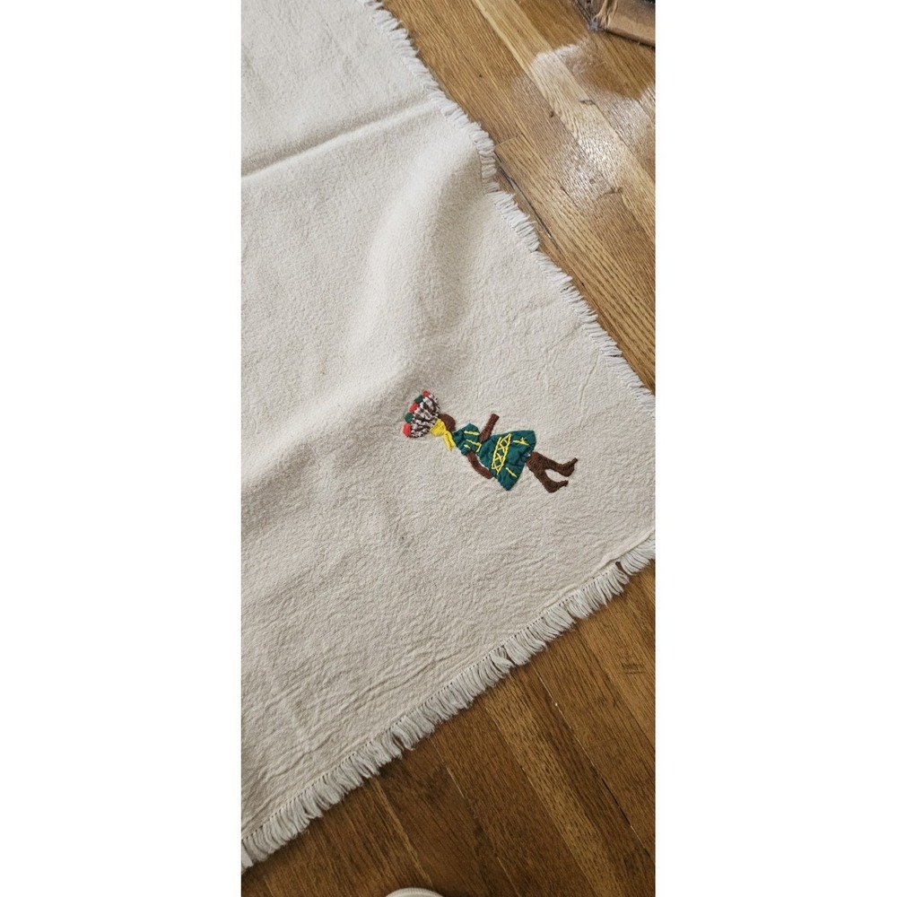 VtgCaribbean hand stitched embroidered tablecloth JAMAICAN FOLK ART linen 42x70" - Picture 4 of 9
